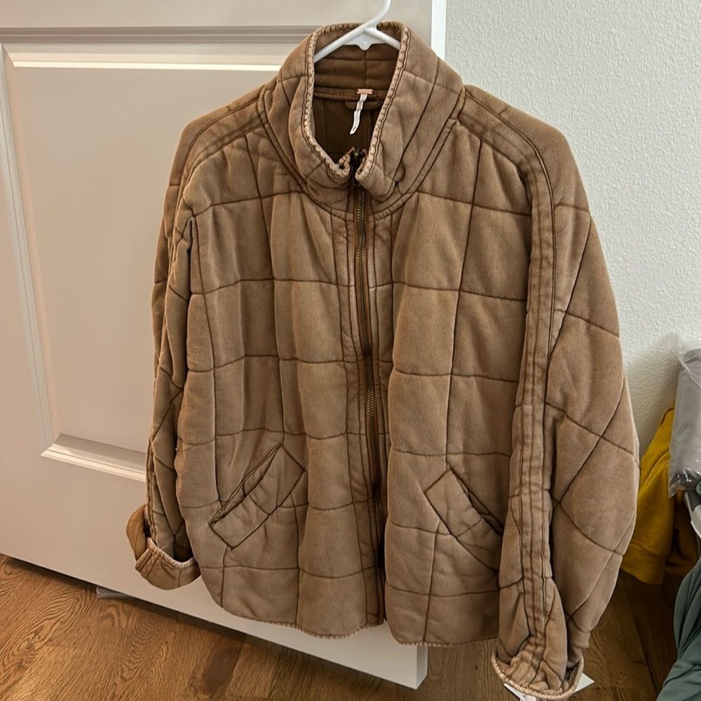 COPY - Jacket “still available”!!